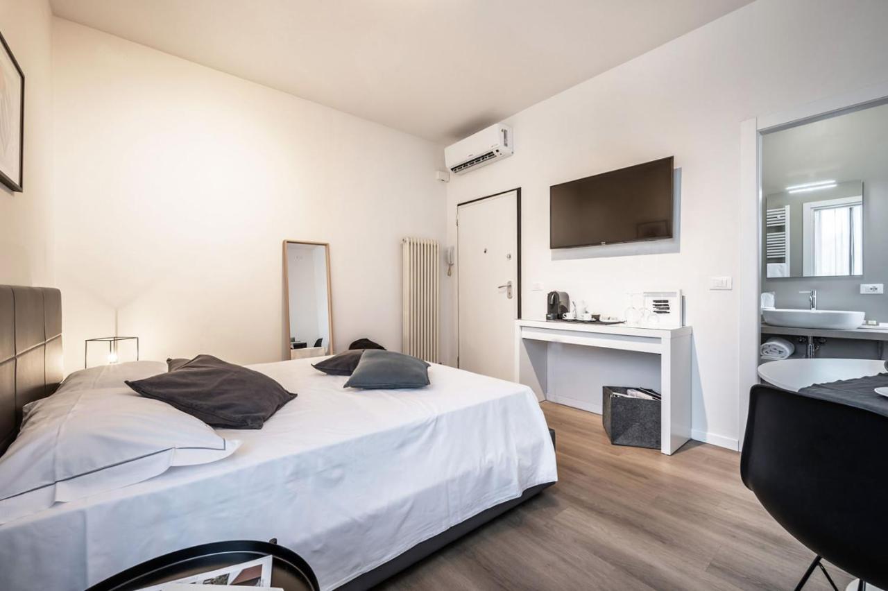 Emilia Suite Essence Modena Eksteriør billede